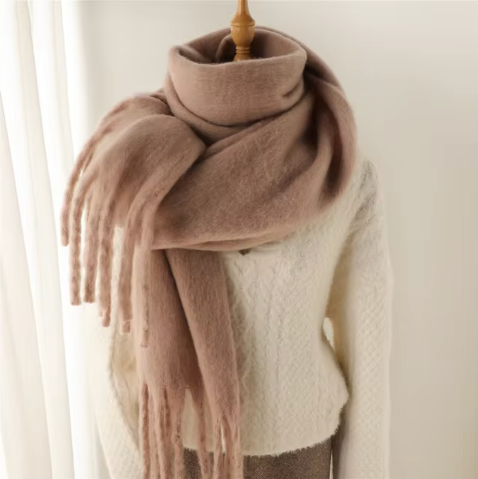 Heidi Mode winter scarf – soft cashmere-look scarf with fringes and elegant design