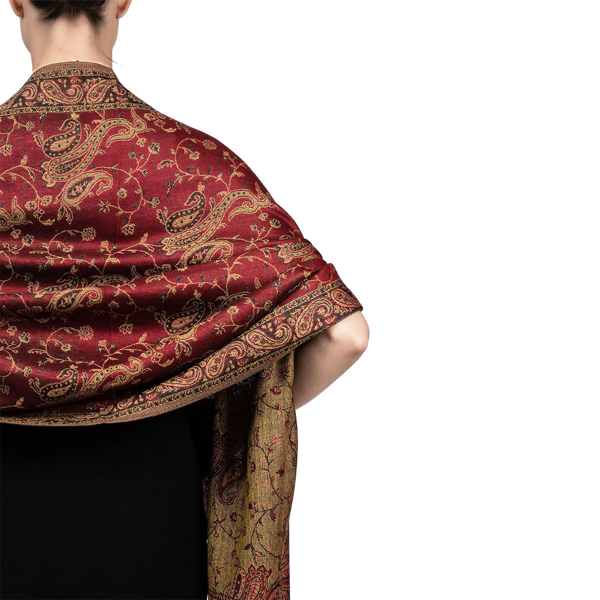 Majesty Shawl – Elegance & Tradition