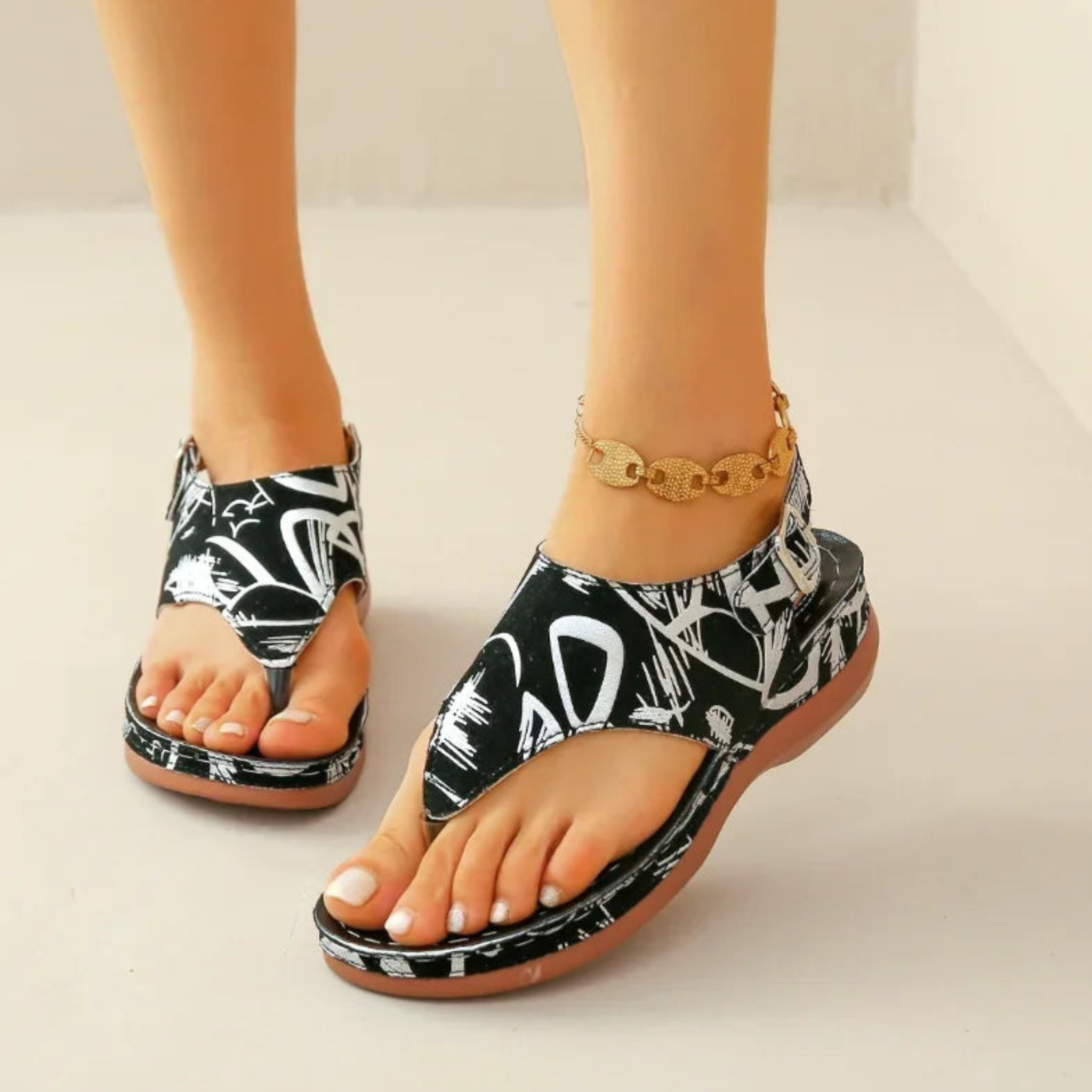 OrthoStep™ - Se godt ud og føl dig godt tilpas denne sommer med denne ortopædiske sandal