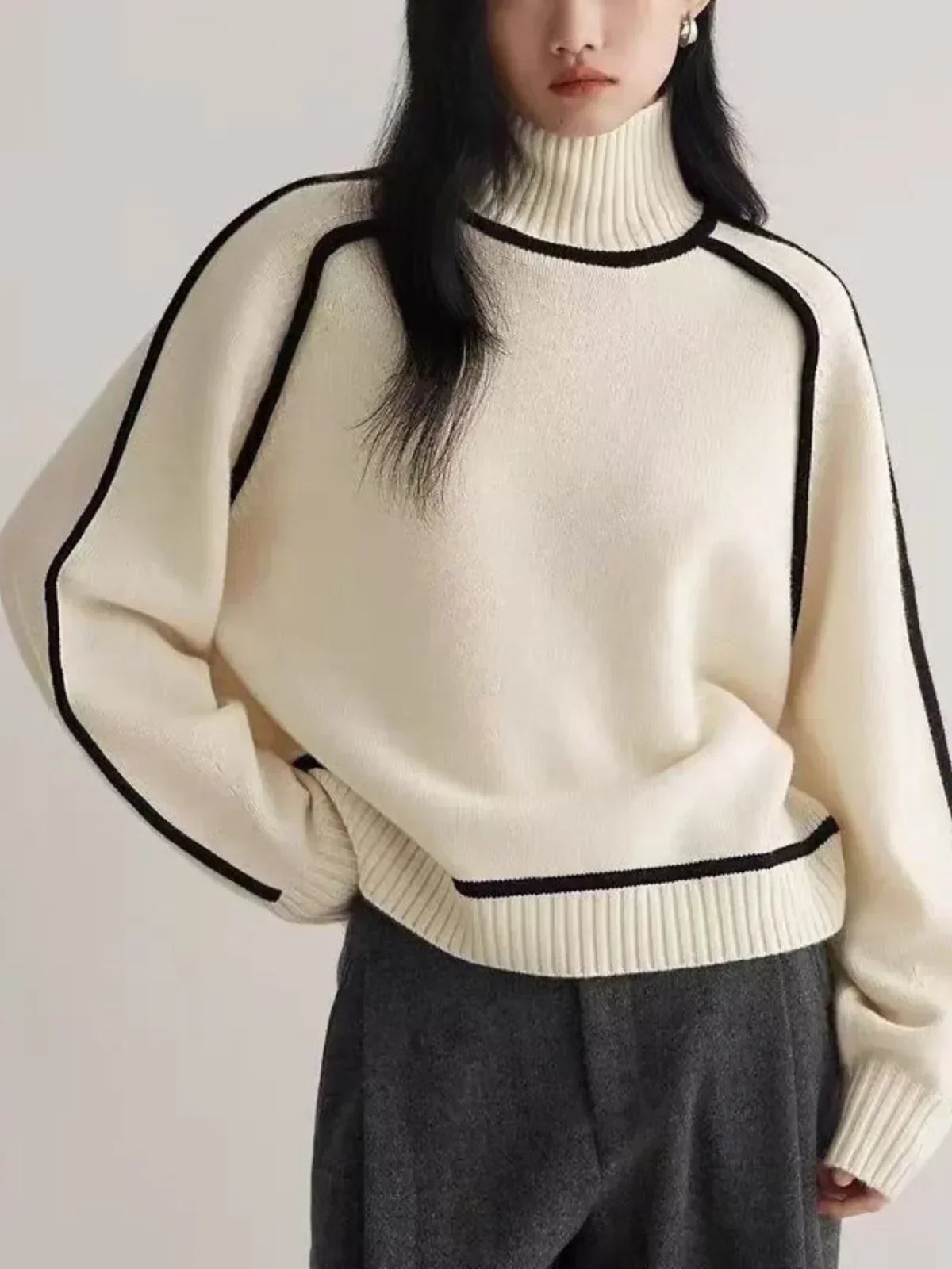Amy | Elegant Turtleneck sweater